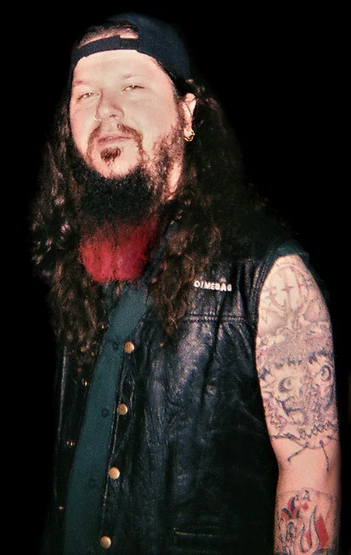 Dimebag Darrell performing live
