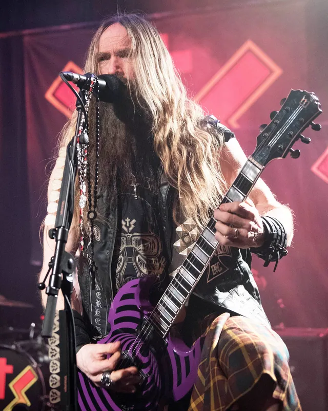 Zakk Wylde performing live