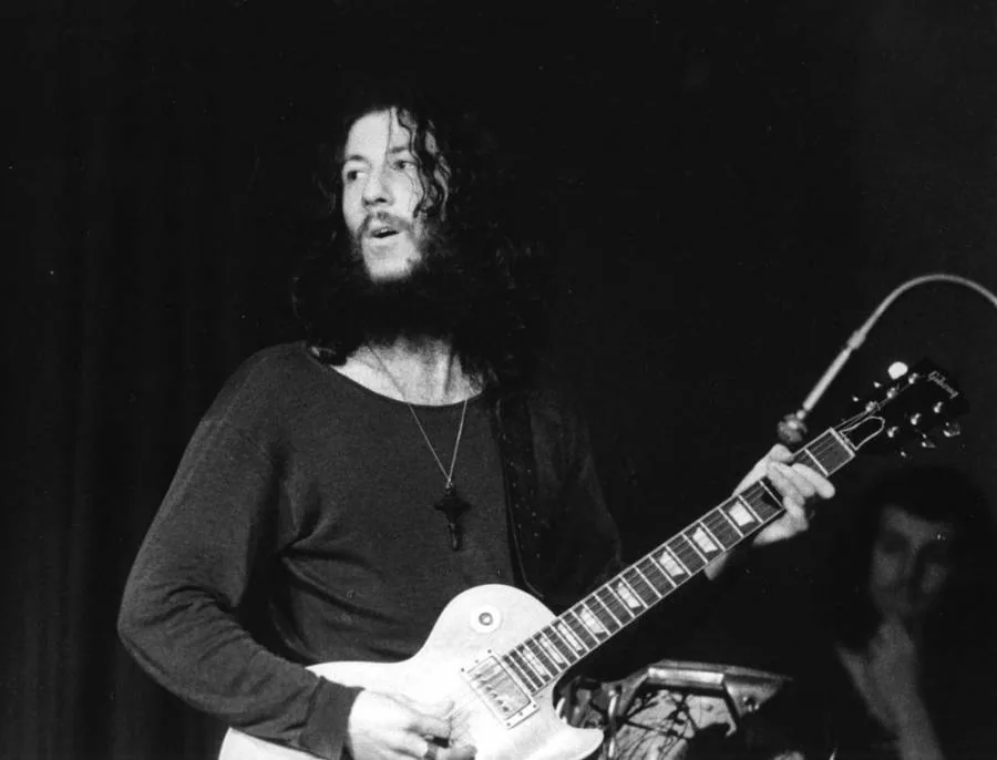 Peter Green performing live