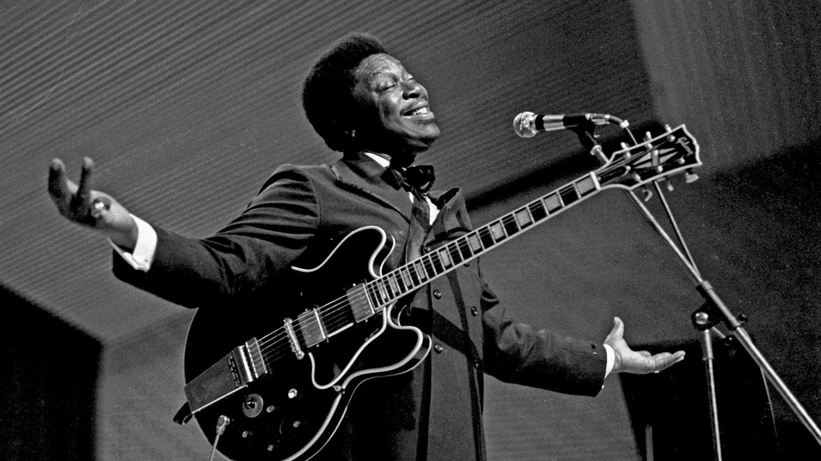 The 25 Greatest Blues Guitarists of All Time, Ranked