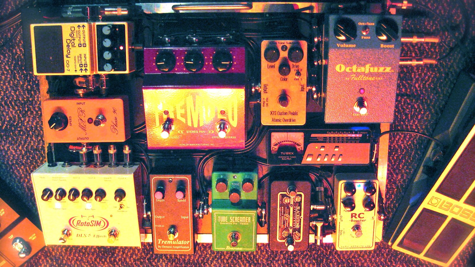The Last 10%: Why You Can Copy a Famous Guitarist’s Entire Rig and Still Miss the Tone