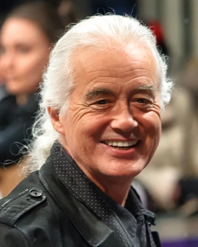 Jimmy Page performing live