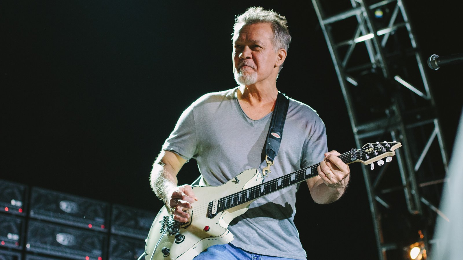 Eddie Van Halen’s “Brown Sound”: What He Actually Used & How to Get Close Today