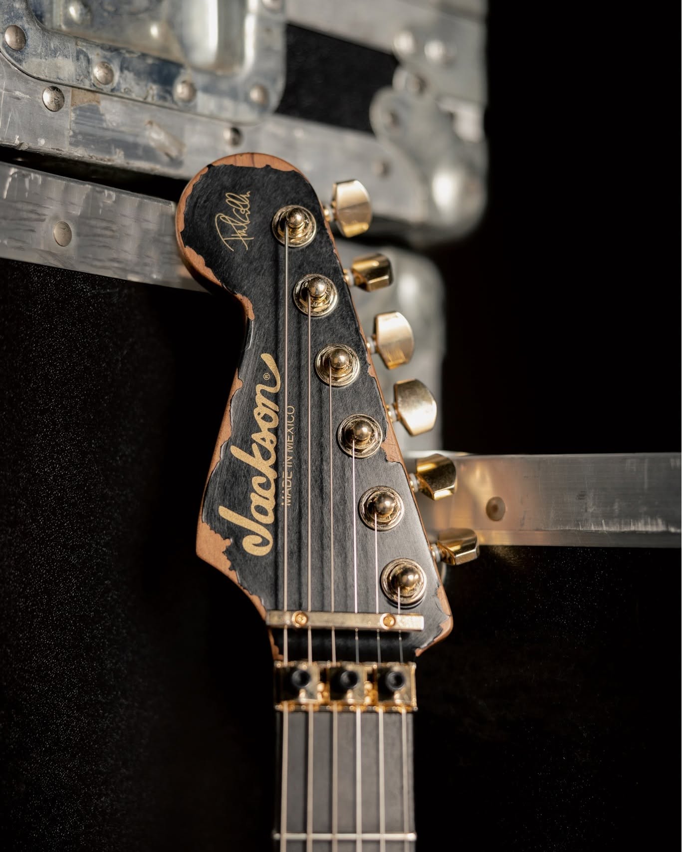 PC1-E reverse Strat headstock with MADE IN MEXICO and Phil Collen signature