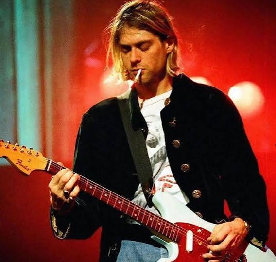 Tone Decoded: Inside Kurt Cobain's Raw, Basement Grunge Sound