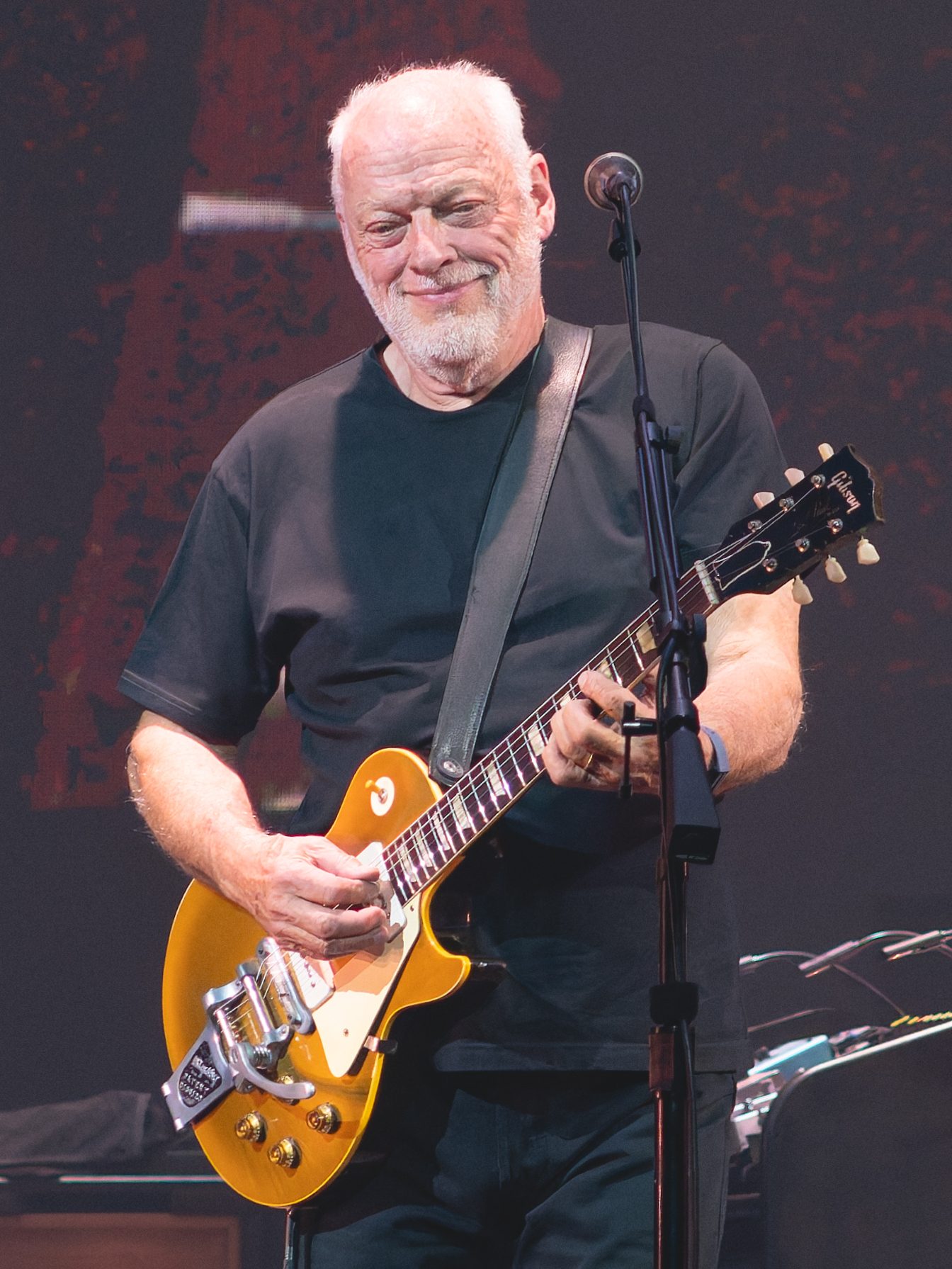 Why David Gilmour's “Comfortably Numb” Solo May Be the Greatest Guitar Solo of All Time